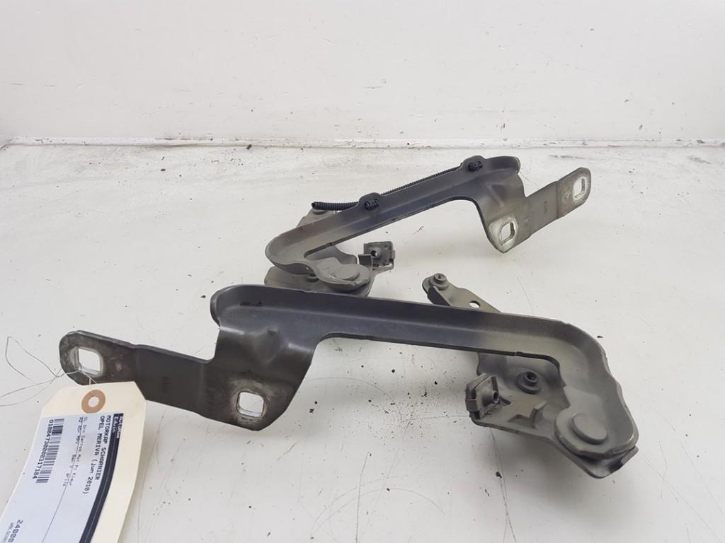 MOTORKAPSCHARNIER Opel Meriva (|13269758|13269759|), Gebruikt, Opel