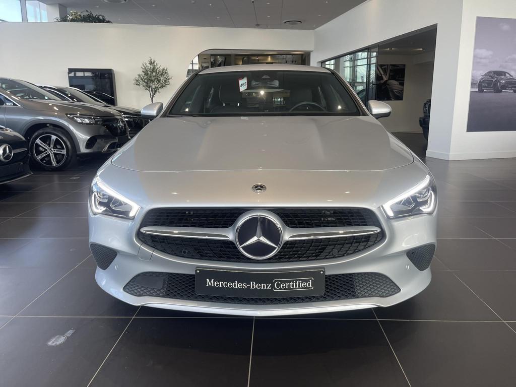 Mercedes-Benz CLA 180 d Business Line Shooting Brake + TREKH, Auto's, Mercedes-Benz, CLA, Stof, Gebruikt, 4 cilinders