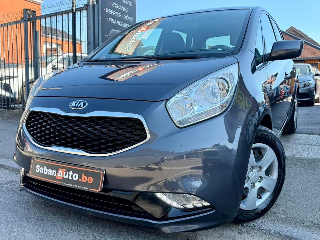 Kia Venga 1.4i essence EURO 6 B WORLD EDITION 2018, Auto's, Kia, Monovolume, Euro 6, Leder, Bedrijf