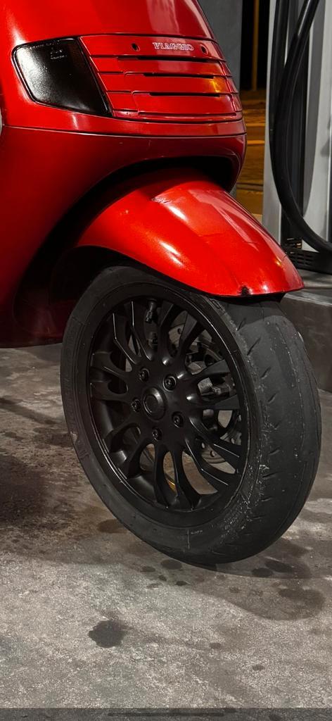 Vespa sprint velg, Fietsen en Brommers, Brommeronderdelen | Algemeen, Ophalen