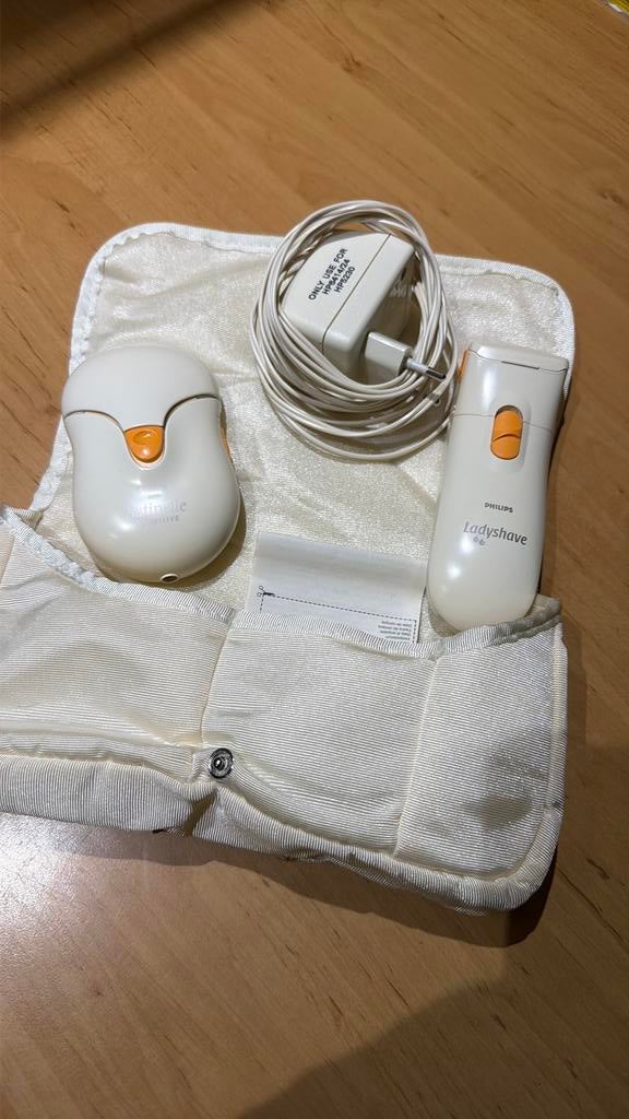 Philips Ladyshave-bundel emulator en scheerapparaat, Ophalen of Verzenden, Gebruikt