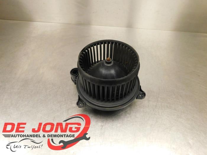 Moteur de ventilation chauffage d'un Ford Fiesta, Autos : Pièces & Accessoires, -, 3 mois de garantie, -, -
