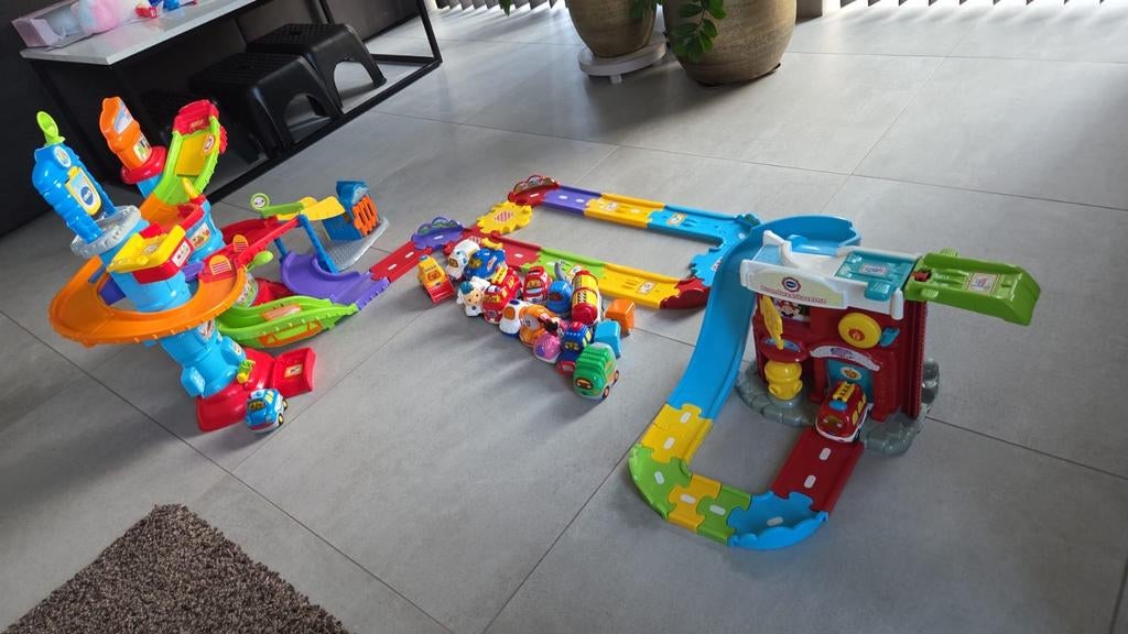 Enorm grote set Vtech toet auto's, Enlèvement