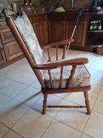 3 eiken zeteltjes met  rond tafeltje, Ophalen