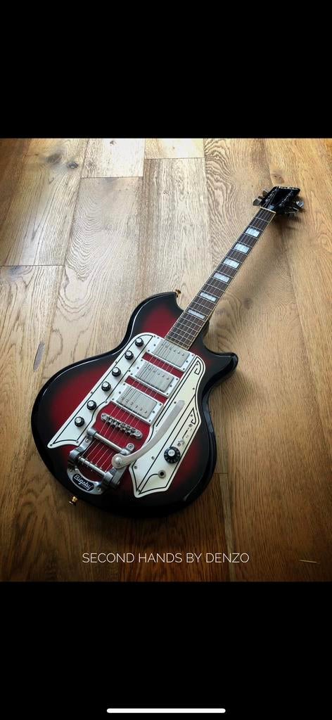 Airline Town & Country Eastwood – Bigsby – Fly case, Muziek en Instrumenten, Snaarinstrumenten | Gitaren | Elektrisch, Ophalen