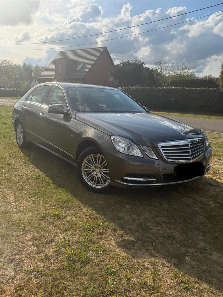 Mercedes Benz E200, Autos, Euro 5, Achat, Beige, 5 portes
