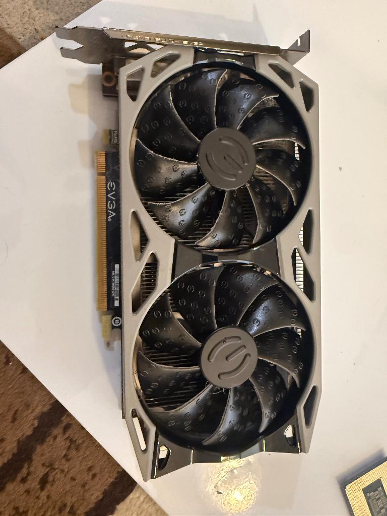 Nvidia rtx 2060 evga, Computers en Software, Videokaarten, Ophalen, Gebruikt, Nvidia