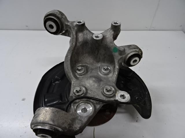 MOYEU DE ROUE ARRIÈRE DROIT A (W176) (02460406), Mercedes-Benz, Mevr. I. Hauben, Utilisé, Rue de l'Espoir 34 34
4030  GRIVEGNÉE, BE