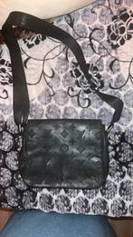 15€, Handtassen en Accessoires, Tassen | Schoudertassen, Ophalen, Zo goed als nieuw