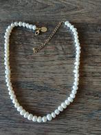 Collier perles lovisa