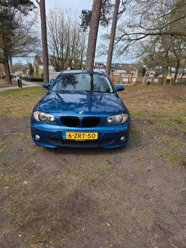 Bmw 118i automaat blauw., Auto's, BMW, Particulier, 1 Reeks, ABS, Airbags, Airconditioning, Alarm, Boordcomputer, Centrale vergrendeling