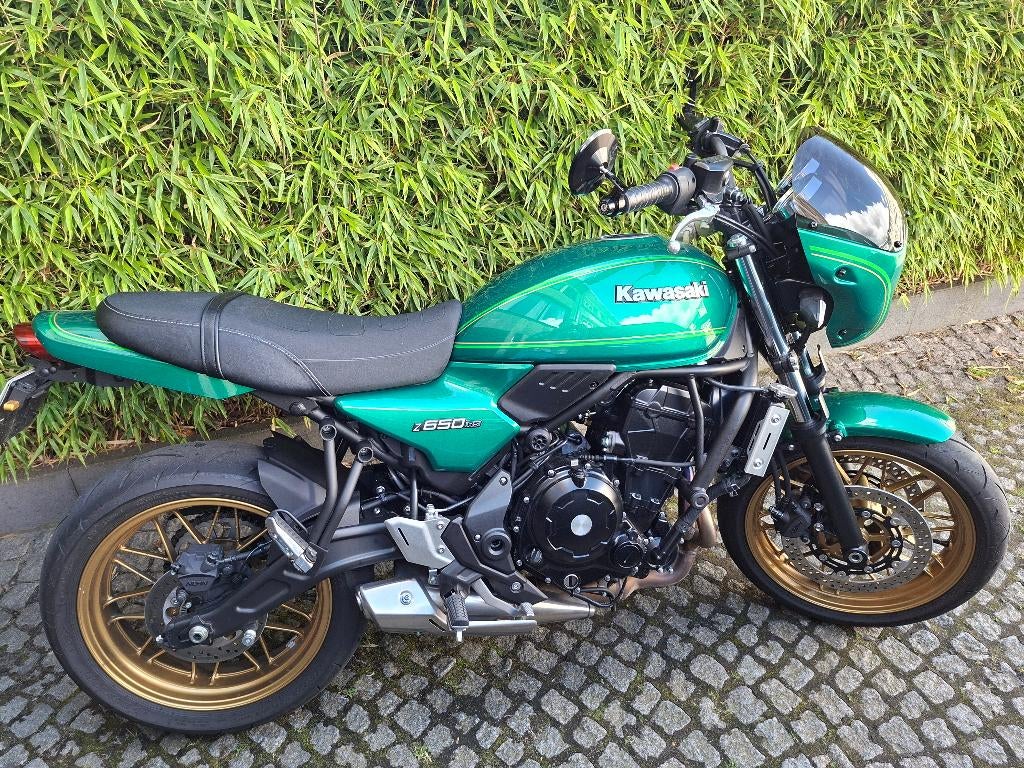 Kawasaki Z650RS, Motoren, Motoren | Kawasaki, Particulier, Naked bike, meer dan 35 kW, 2 cilinders, LED Verlichting, Handgeschakeld