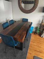 Te koop 300 stuks de gedekte tafel, 6 stoelen en een slaapba, Ophalen of Verzenden