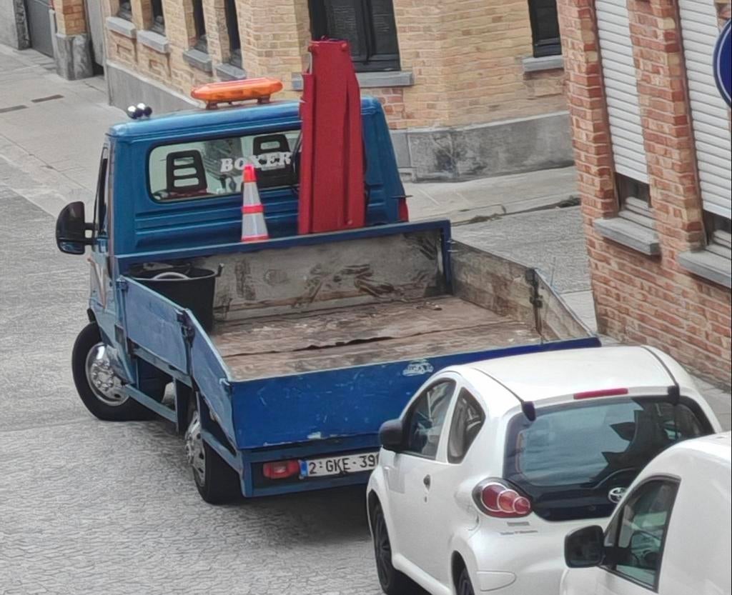 Takelwagen met laadkraan 12v, Ophalen