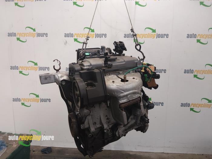 Moteur d'un Peugeot 206 PLUS, Autos : Pièces & Accessoires, Moteurs & Accessoires, Peugeot, Utilisé, 3 mois de garantie