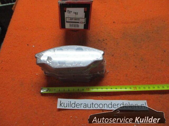 Remblokken voorzijde Toyota Dyna 100 Hiace III VW Taro Nippa, Auto-onderdelen, Remmen en Aandrijving, Toyota, Volkswagen, Nieuw