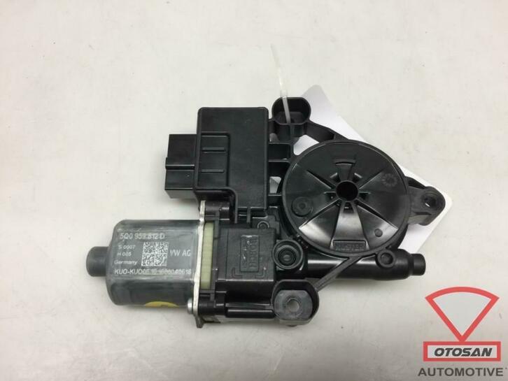 vw golf 7 gtd 2018 vag fen tre moteur arri re droite 5q09598, Autos : Pièces & Accessoires, Électronique & Câbles, Volkswagen