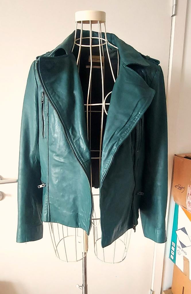 Veste en cuir Vintage, NAF NAF, taille 38/40, Vêtements | Femmes, Taille 38/40 (M), Porté, Naf Naf, Costume ou Complet