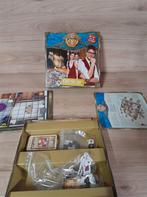 Hotel 13 - check-in - s1582, Hobby en Vrije tijd, Gezelschapsspellen | Bordspellen, Verzenden, Zo goed als nieuw