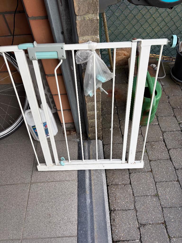 Te koop Traphekje, Ophalen, Zo goed als nieuw