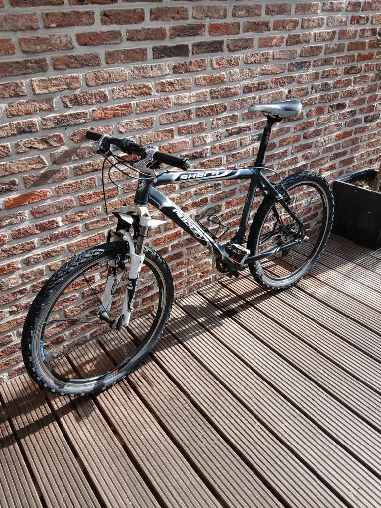 Mountainbike - Shark - Medium - Shimano derailleur, Ophalen