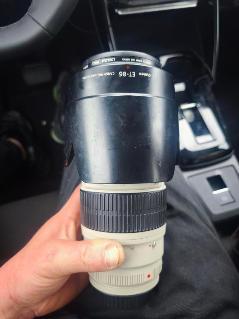 Canon EF 70-200 f/2.8L IS USM, Enlèvement