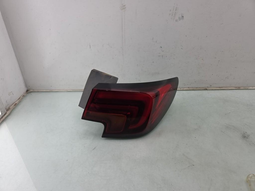 FEU ARRIÈRE DROIT Opel Astra K (|13401165|39015946|), Autos : Pièces & Accessoires, Opel, Opel Automobile GmbH, Utilisé, Kontakt-opel@opel.com