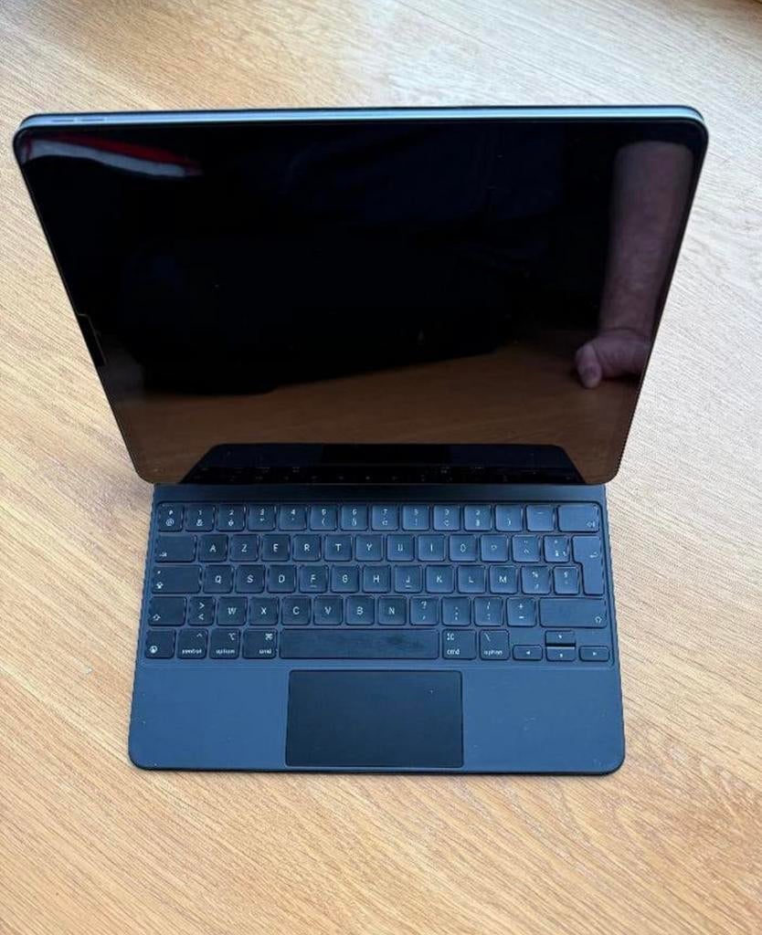 Ipad pro M1 13 inch 256GB, Ophalen, Zo goed als nieuw