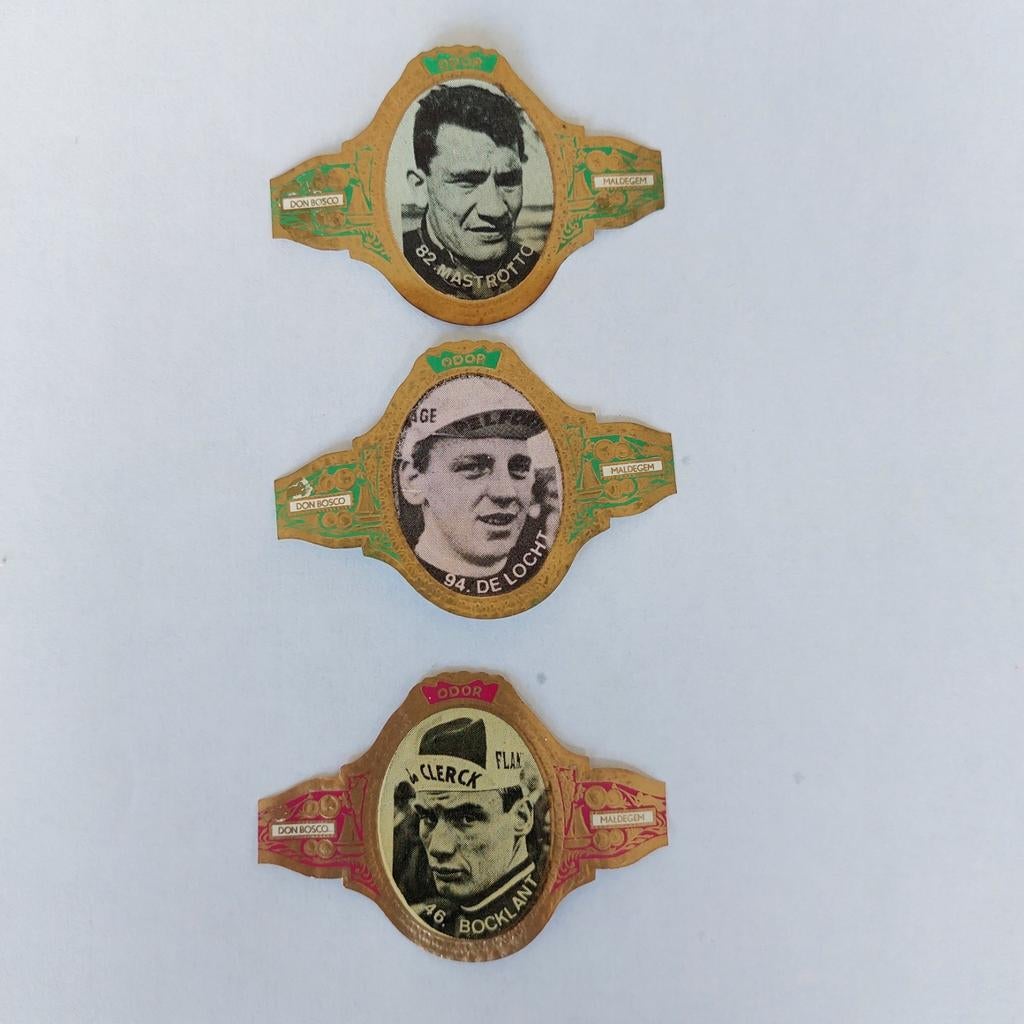 3 sigarenbandjes met wielrenners, Ophalen of Verzenden, Sigarenbandjes