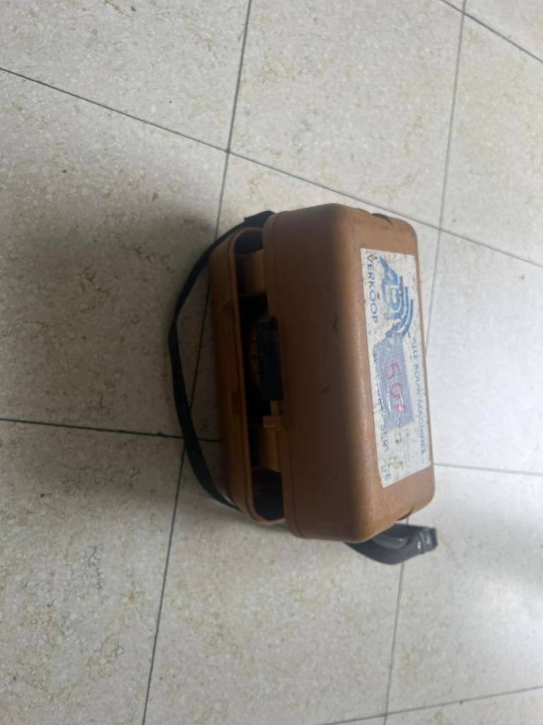 Topcon, Ophalen, Zo goed als nieuw