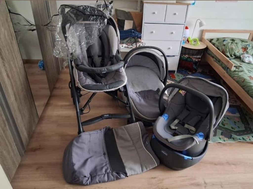 Poussettes Chicco 3 en 1, Enfants & Bébés, Enlèvement