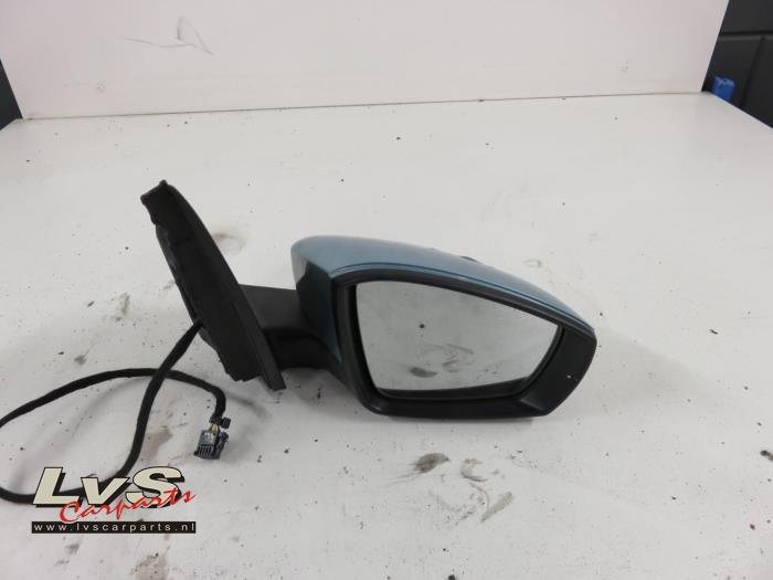 Rétroviseur extérieur droit d'un Volkswagen Polo, Autos : Pièces & Accessoires, Rétroviseurs, Volkswagen, Utilisé, 3 mois de garantie