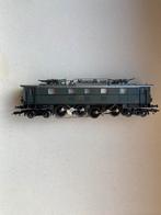 Aangeboden: Een Märklin locomotief, modelnummer 33661, Hobby en Vrije tijd, Modeltreinen | H0, Ophalen of Verzenden, Locomotief