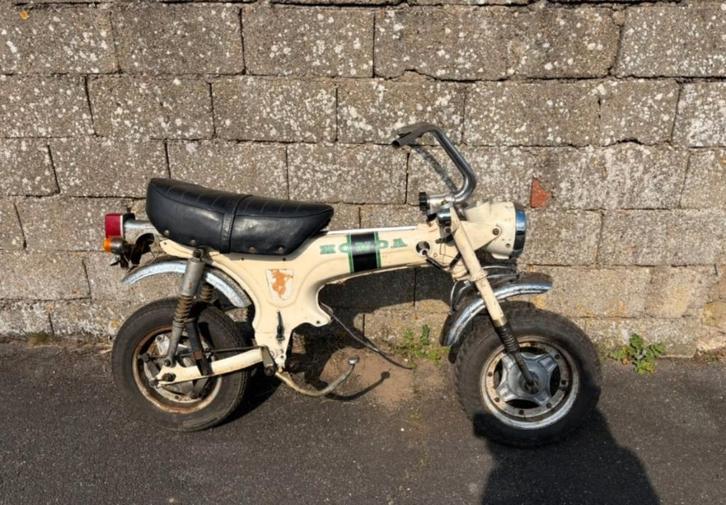 Honda Dax ST70 à restaurer, Motos, Pièces | Honda, Enlèvement