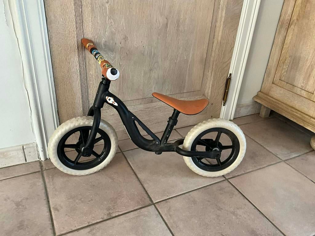 Stoere B'Twin (Decathlon) Loopfiets 10 inch - Zwart/Bruin, Ophalen, Zo goed als nieuw, Loopfiets