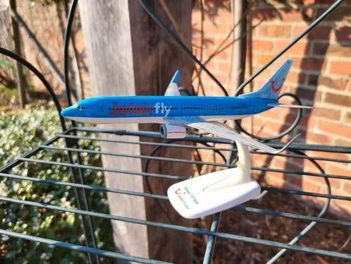 Maquette du Boeing 737-800 Jetairfly (TUI) — échelle 1:200, Collections, Aviation, Modèle réduit, Enlèvement