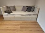 Hemnes bedbank, Huis en Inrichting, Slaapkamer | Bedden, Ophalen, Gebruikt, Wit, Tweepersoons