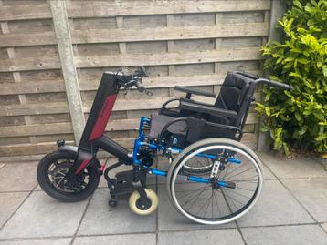 Bijna nieuwe elektrische handbike aankoppelwiel rolstoel beschikbaar voor biedingen