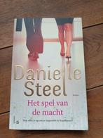 Danielle Steel - Het spel van de macht, Ophalen of Verzenden, Zo goed als nieuw, Danielle Steel