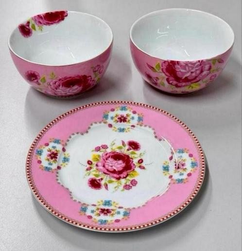 Pip Studio Pink "Ribbon Rose" 2 kom 2 schaal + schotel bord, Huis en Inrichting, Keuken | Servies, Ophalen of Verzenden