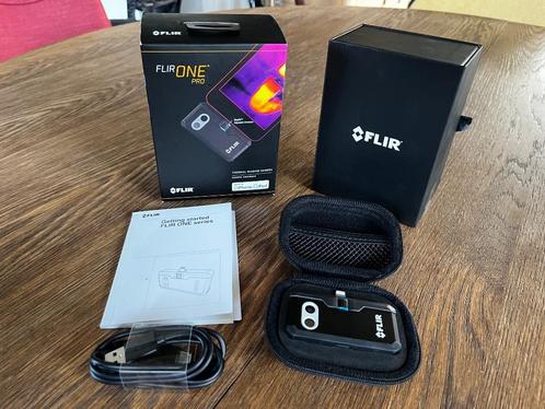 FLIR One Pro - Warmtebeeldcamera/thermische camera, Doe-het-zelf en Bouw, Meetapparatuur, Zo goed als nieuw, Temperatuur, Ophalen of Verzenden