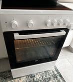 Beko Elektrische fornuis met oven, Elektronische apparatuur, Fornuizen, Ophalen, Zo goed als nieuw, Elektrisch