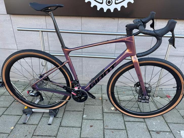 Giant Revolt Advanced Pro 1 - Sram AXS - nouveau, Vélos & Vélomoteurs, Vélos | Vélos de course, Comme neuf, Giant, Carbone, Enlèvement