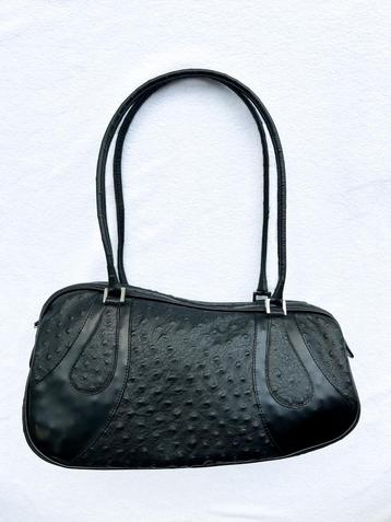 Coccinelle bowling bag beschikbaar voor biedingen
