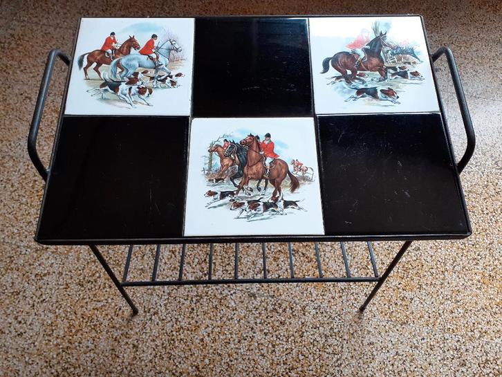 Table d'appoint — années 1960 — ancienne belge, Antiquités & Art, Curiosités & Brocante, Enlèvement ou Envoi