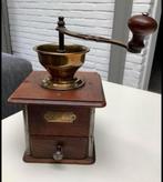 Oude koffiemolen, Ophalen