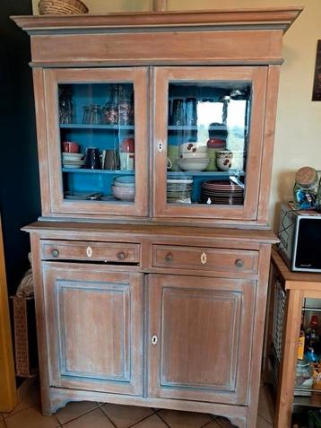 vintage houten dressoir  beschikbaar voor biedingen
