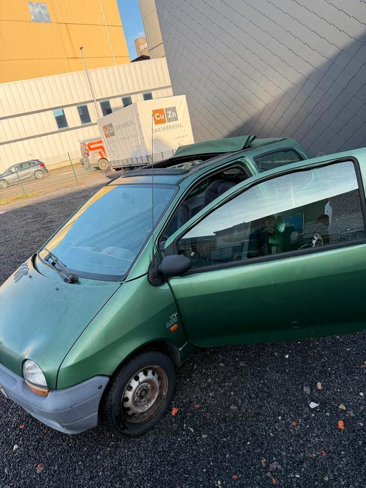 Renault twingo 1997 met schuifdak, Auto's, Renault, Particulier, Twingo, Groen, Ophalen