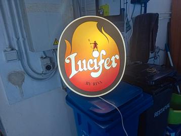 Lichtreclame Lucifer  beschikbaar voor biedingen