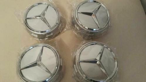 Mercedes Amg naafdoppen/centercaps Ø 75 mm zwart/rood/zilver, Auto diversen, Wieldoppen, Nieuw, Ophalen of Verzenden